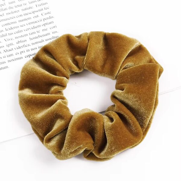 Noma Velvet Scrunchie (Mustard)